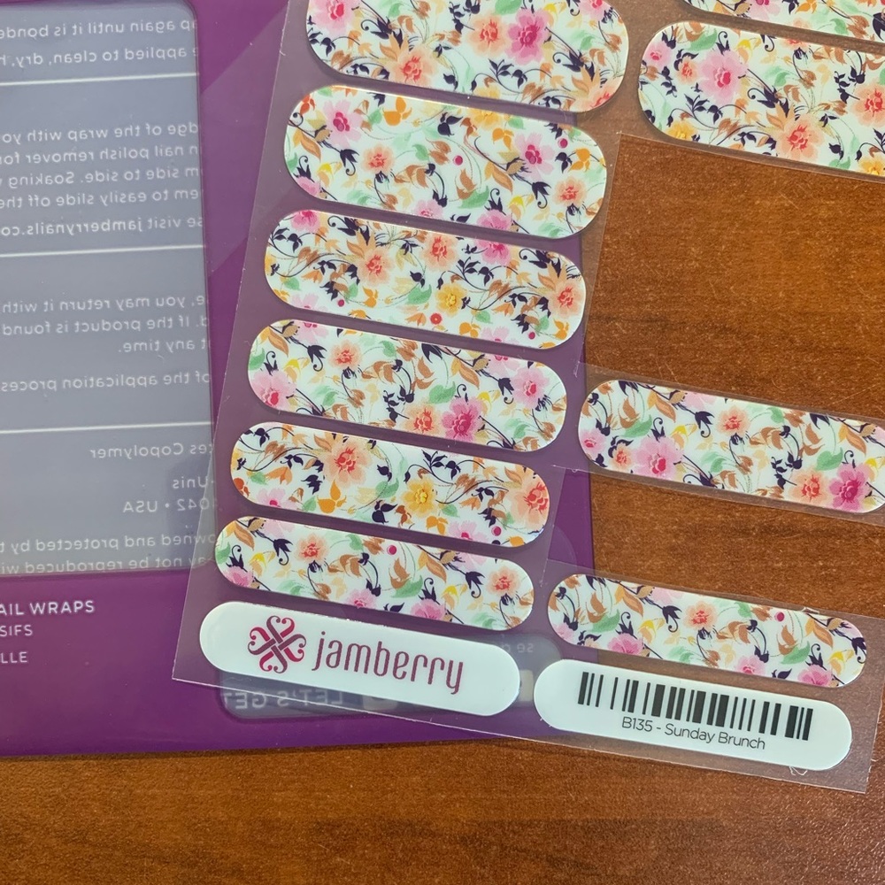 3/$25 Jamberry Sunday Brunch wrap!!